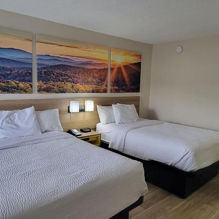 Days Inn By Wyndham Salem Kültér fotó