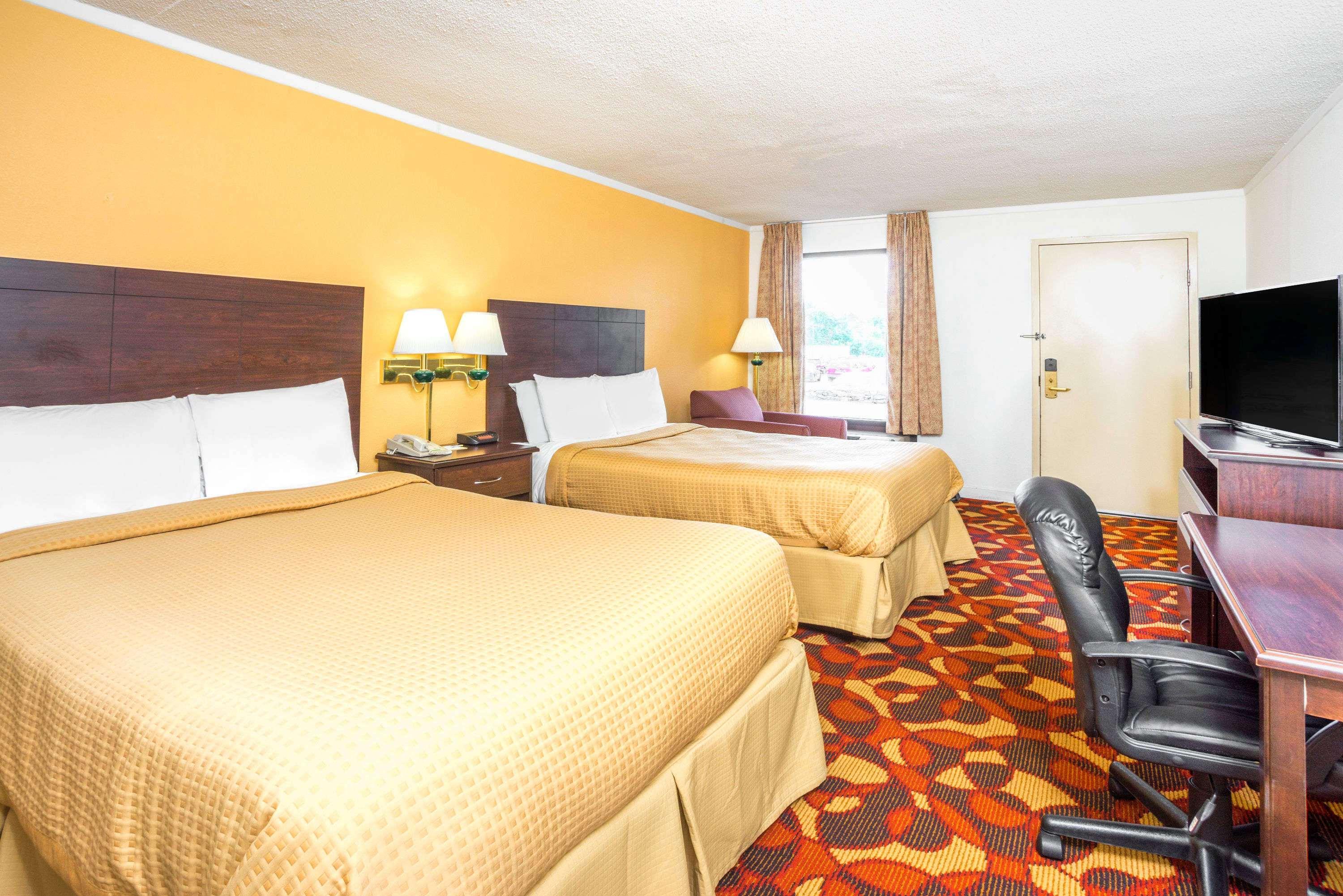 Days Inn By Wyndham Salem Kültér fotó